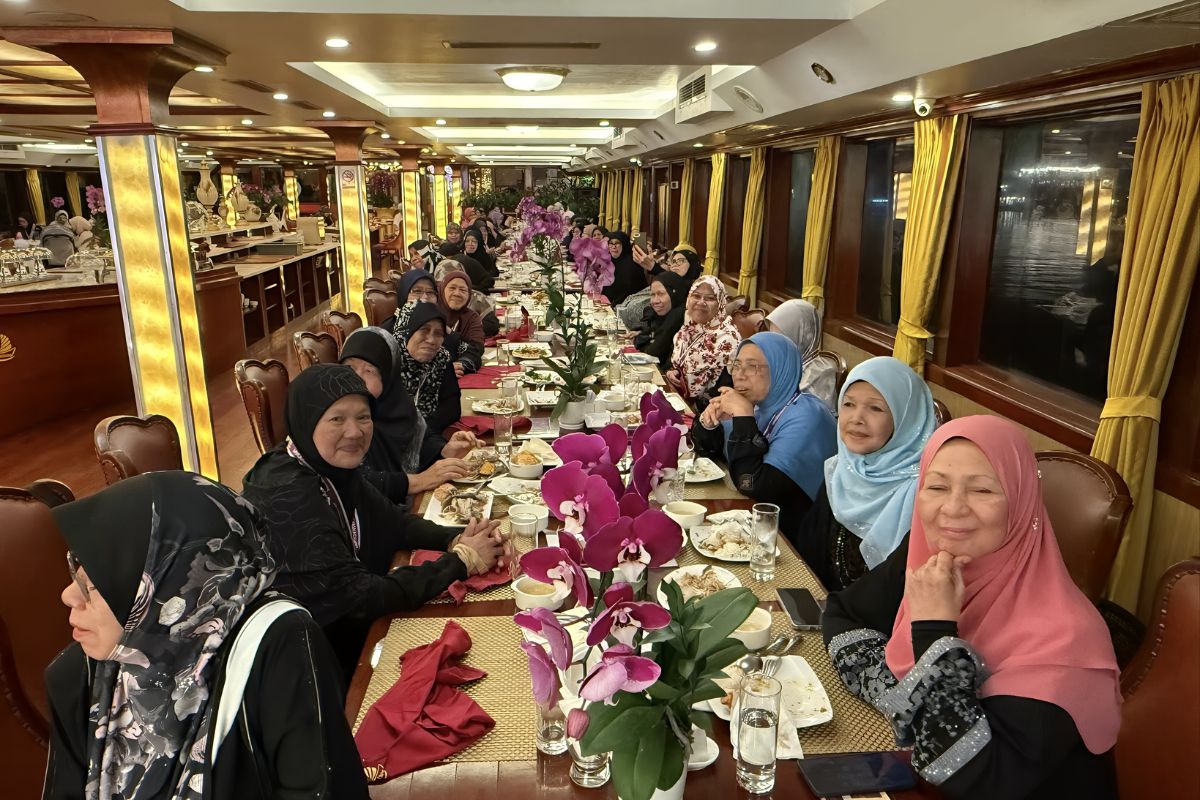 Ha Long Bay Halal Tours World Mate Travel 